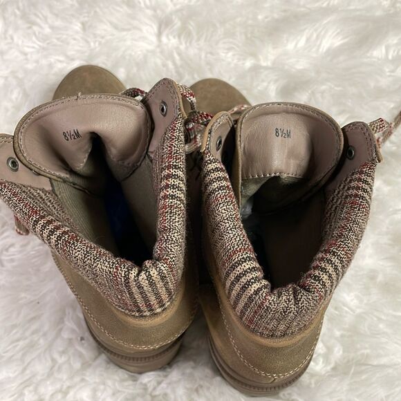 JELLYPOP Women’s Mission Hiker Lace Up Booties Chunky Heels Size 8 1/2” Tan - Picture 10 of 15